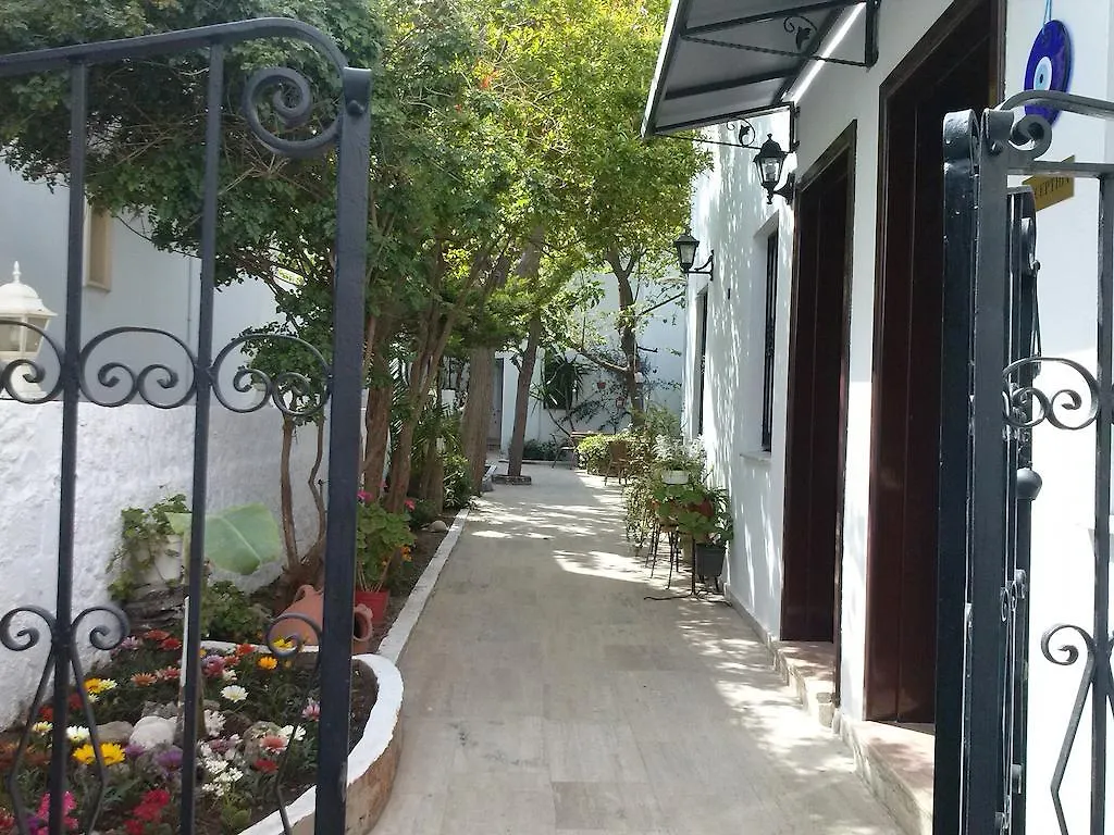 Tay Pansiyon Bodrum 4*,