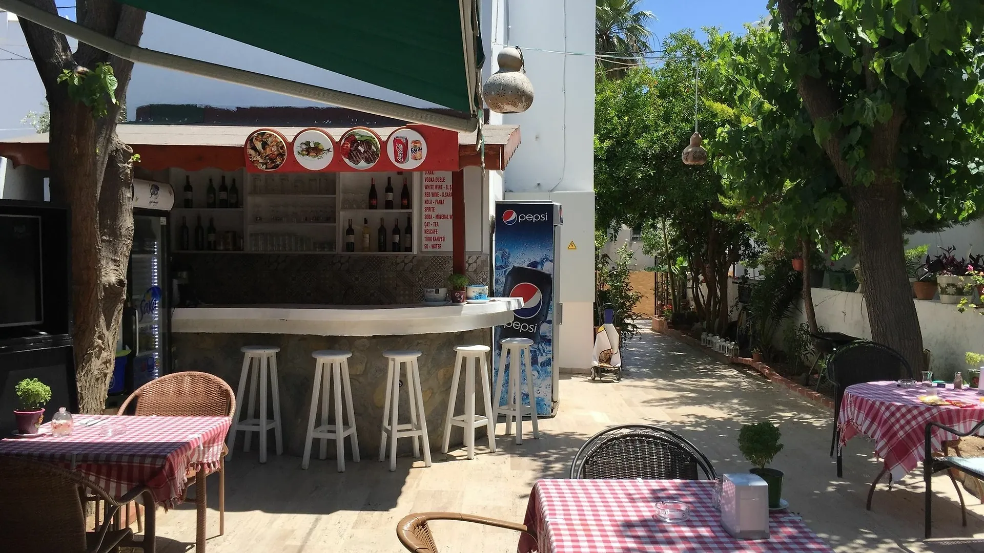 Bed & Breakfast Tay Pansiyon Bodrum